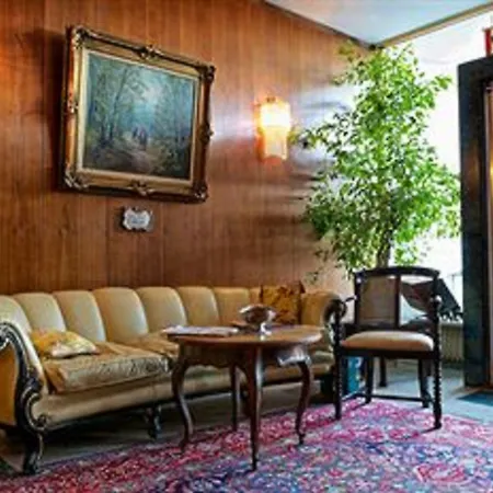 Excelsior & Kurhaus 3*