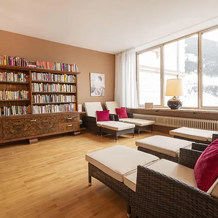 מלון Excelsior & Kurhaus 3*