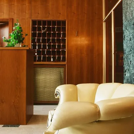 Hotel Excelsior & Kurhaus 3*