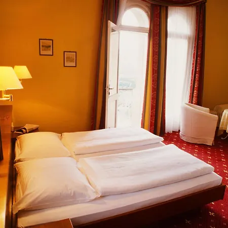 Hotel Excelsior & Kurhaus 3*