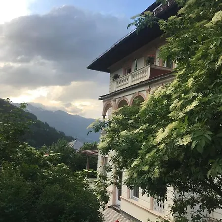 Excelsior & Kurhaus Hotel 3*