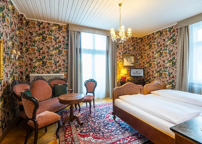 Excelsior & Kurhaus מלון 3*