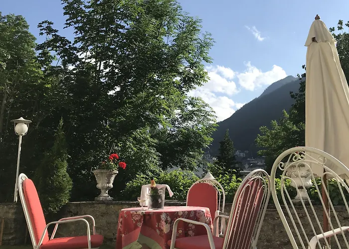 מלון Excelsior & Kurhaus 3*